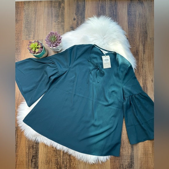 Boden Boho Sleeve Popover Top Seaweed NWT Size 8 - Picture 2 of 6